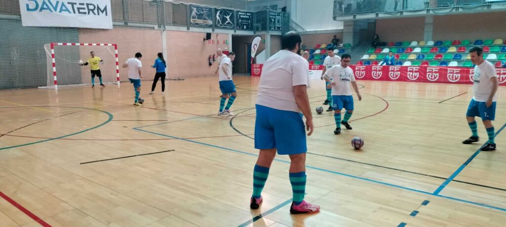 El C.D. de Técnicos Al-Ándalus arranca con garra el Campeonato de España FEDDI en Murcia calentamiento