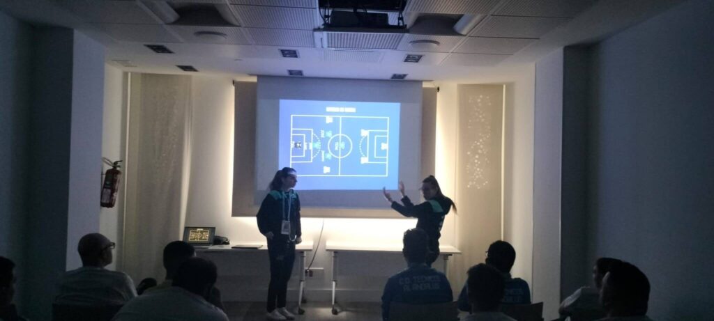 El C.D. Técnicos Al-Andalus, finalista de España: Una lección de equipo, valores y resiliencia charla técnica