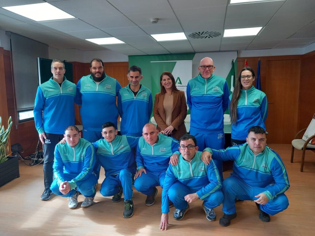 Equipo de Otras Capacidades del CD Técnicos Al-Ándalus en el Campeonato de España FEDDI junta